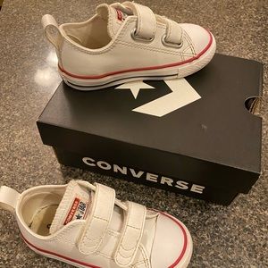Converse Toddler White Leather Tennis Shoes